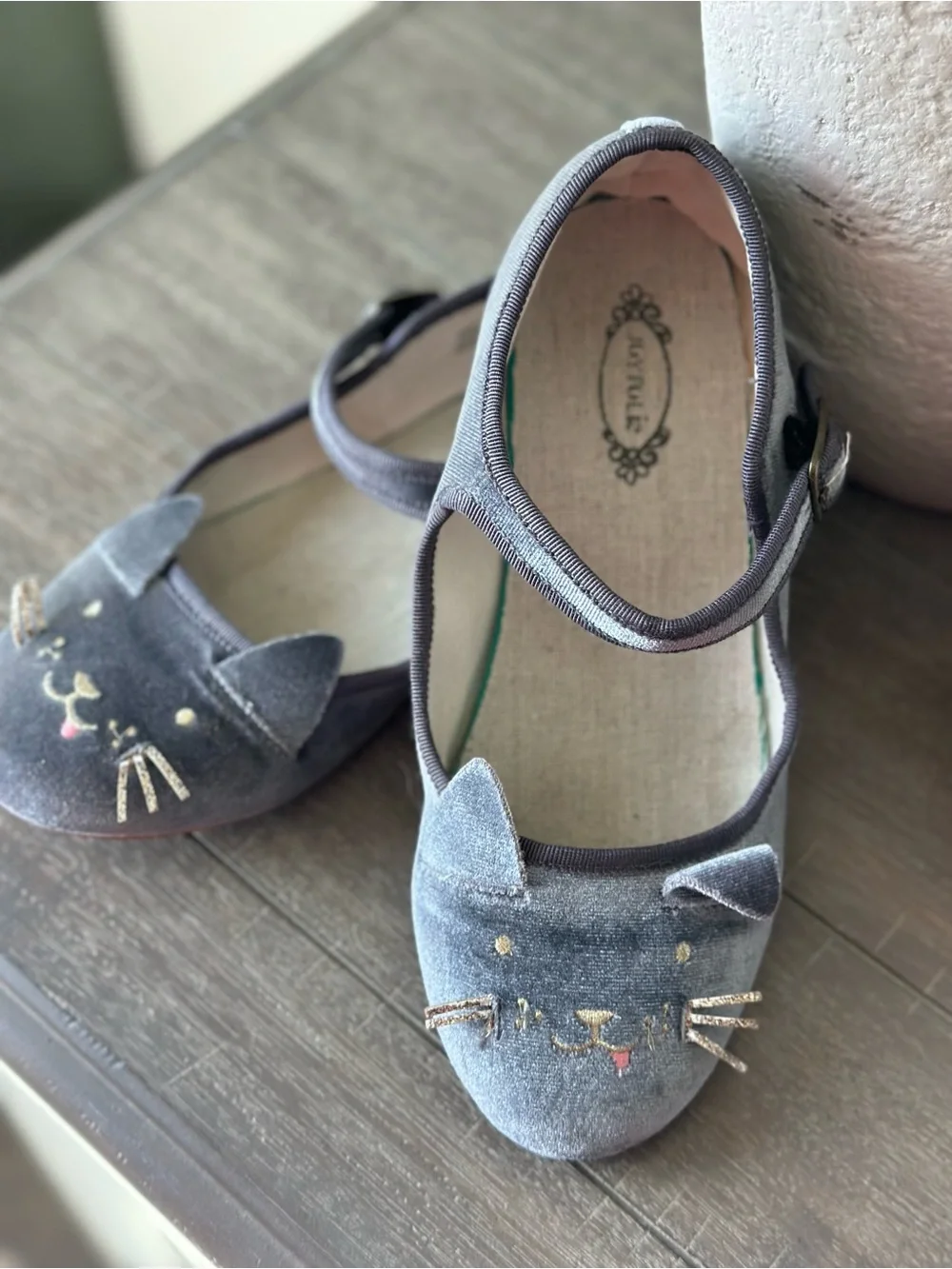Joyfolie Girls' Mary Jane Shoes in Gray and Cream